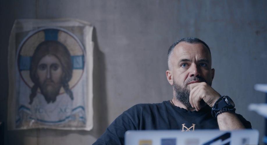 Иконы, граффити и рилсы в доксериале «В созерцании иконы»: как говорить о вере с современным поколением