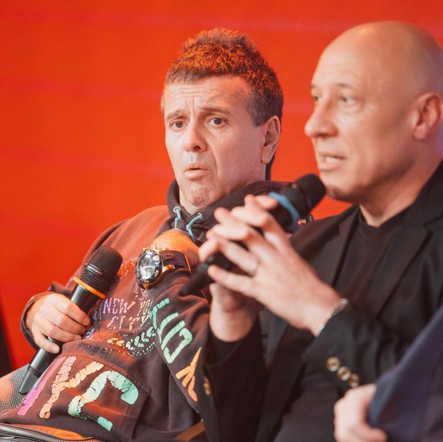 Почему Андрей Губин разрешил новому бойзбэнду петь свои песни