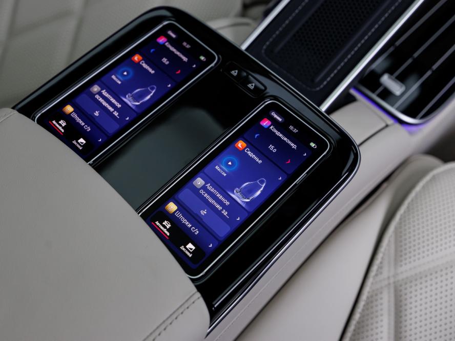Закрытая премьера нового Mercedes-Maybach S-Class от Legacy Motors состоялась в России